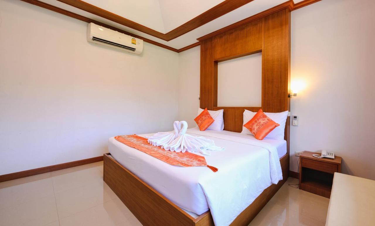 Phuket Airport Villa Ban Bo Han Exterior photo